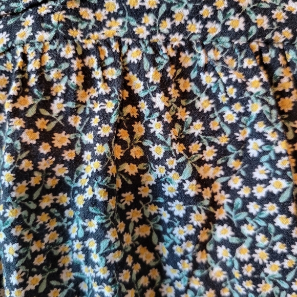 American Eagle Black Yellow Dainty Floral Print Halter Top - Picture 3 of 10
